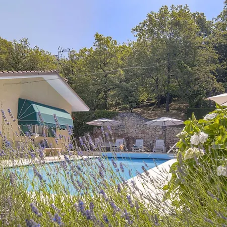 Il Nel Bosco Villa *